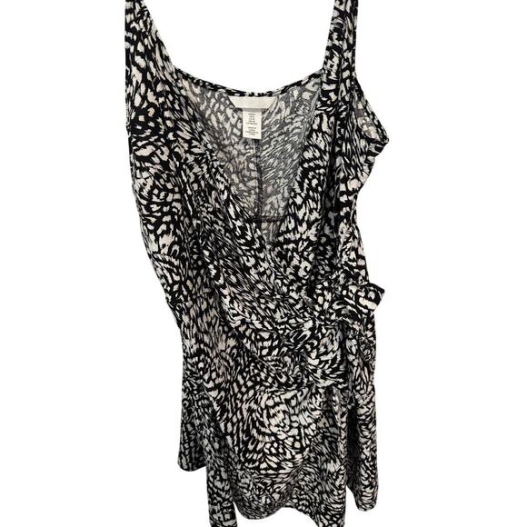 H & M Sleeveless Black and White patterned wrap mini sheath dress size XL - Picture 7 of 12